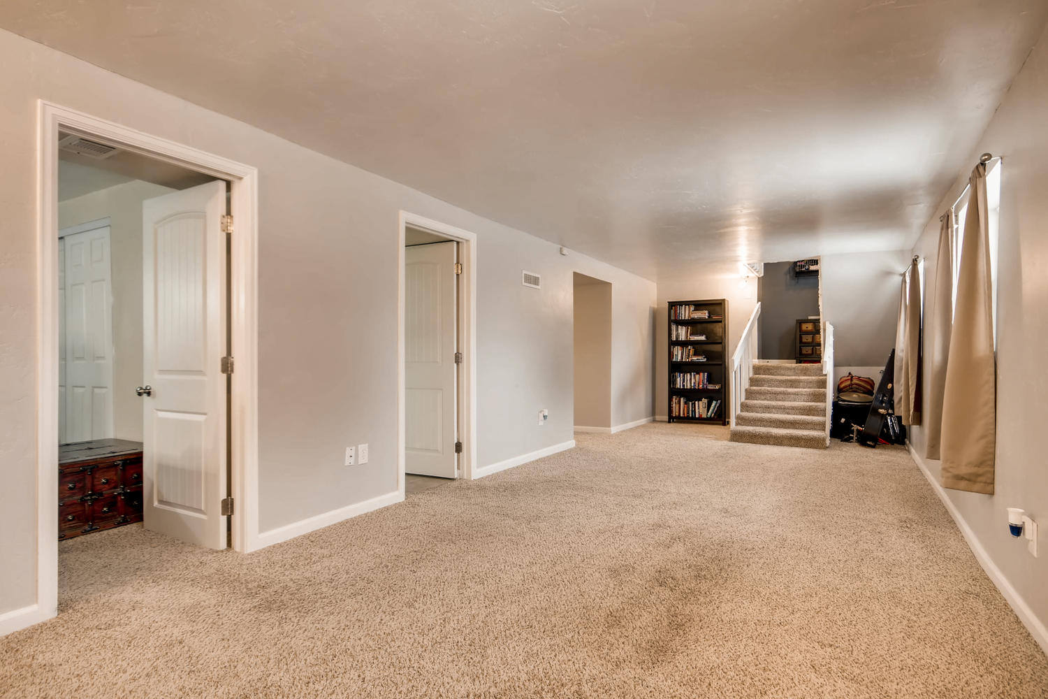 2440 E 98th Ave Thornton CO-large-016-17-Lower Level Family Room-1500x1000-72dpi.jpg