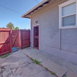 09_5723_Zephyr_Street.jpg