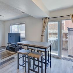 10_9906_Oragewood_Dr.jpg