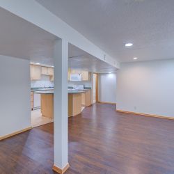 38_5723_Zephyr_Street.jpg