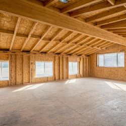 126-8280-Queen-St-Barn-Loft-1.jpg