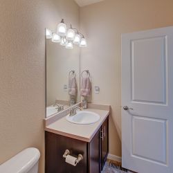 32)» 7226 Benton St.jpg