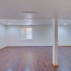 37_5723_Zephyr_Street.jpg