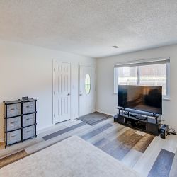 06_9906_Oragewood_Dr.jpg