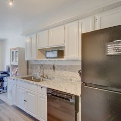 15_9906_Oragewood_Dr.jpg