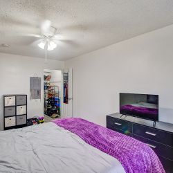 21_9906_Oragewood_Dr.jpg